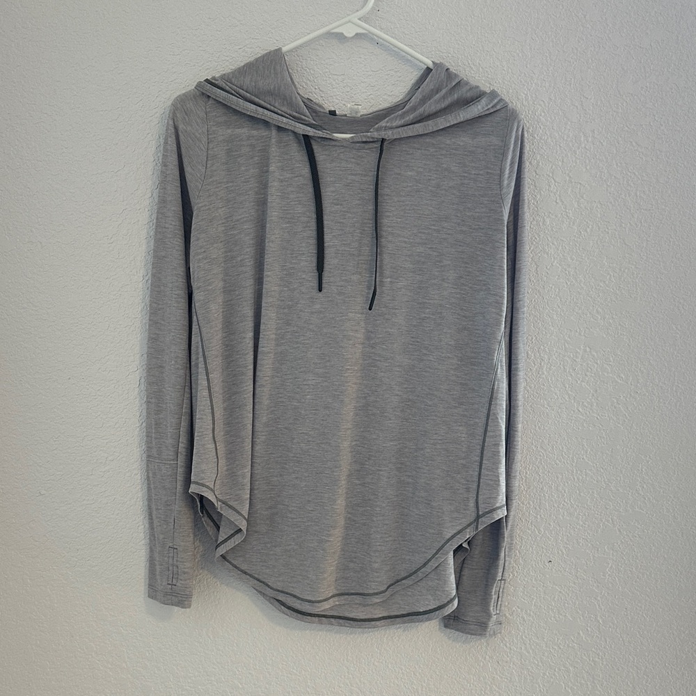 Under Armour Gray Women's light weight Hoodie